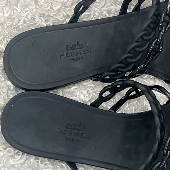 HERMÈS Chaine d'Ancre PVC Slides Sandals - Picture 5 of 12